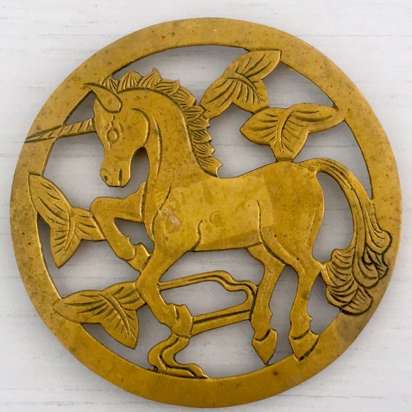 Vintage Brass Metal Trivet/Hot Plate - Stunning Unicorn Design! - Picture 2 of 7